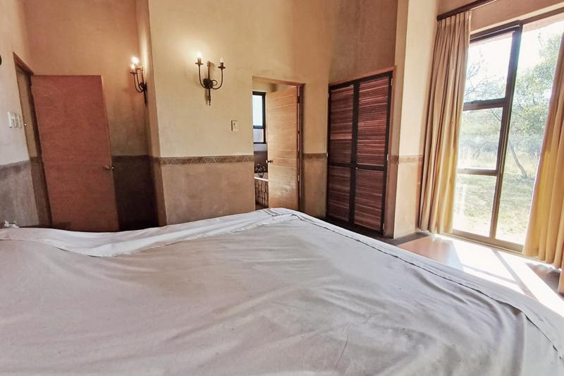 5 Bedroom Property for Sale in Vaalkop Dam North West